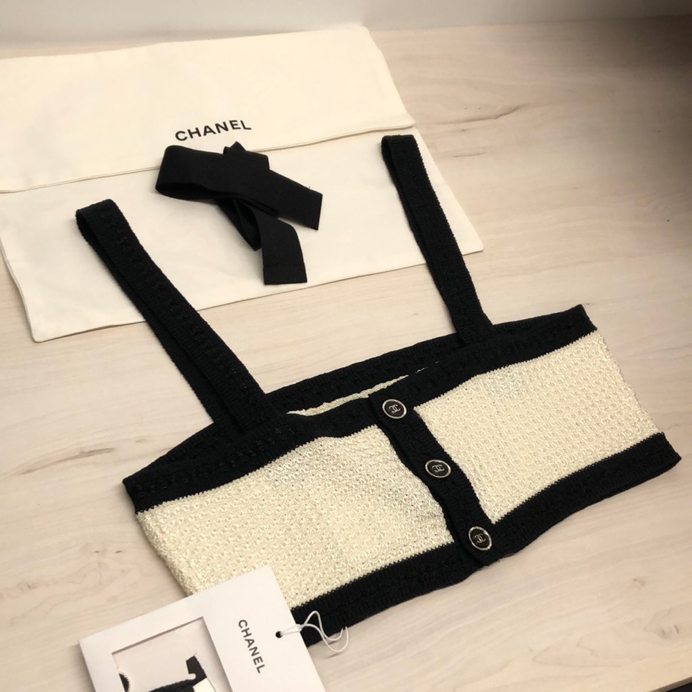 Chanel top